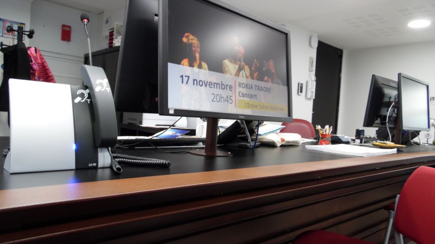 Image de présentation de l'établissement OFFICE DE TOURISME FOIX-ARIEGE-PYRENEES — Double écran