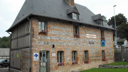 __Image de présentation de l'établissement Ofiice de tourisme du Bourg Dun — 2014-00341.jpg