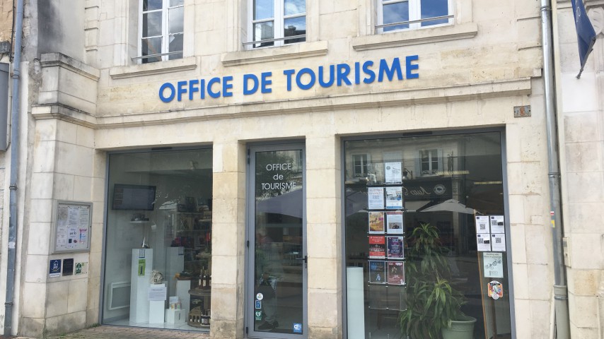 Image de présentation de l'établissement Office de Tourisme des Vals de Saintonge - bureau de  Saint Jean d'Angely — th212971_2023-05-17-07-37-14.JPG