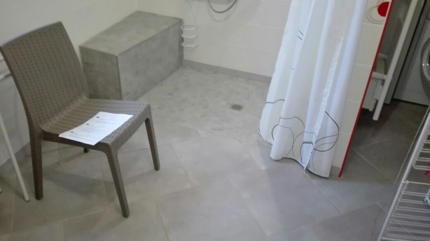 Image de présentation de l'établissement L'Hélias Yves — Salle de bains