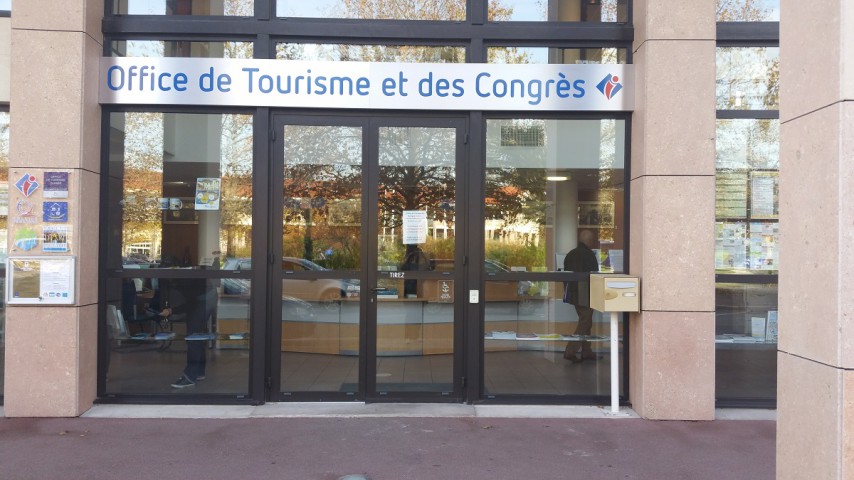 __Image de présentation de l'établissement Office de Tourisme et des Congrès de Martigues — Façade Office de Tourisme et des Congrès de Martigues.jpg
