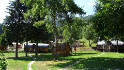 __Image de présentation de l'établissement Camping de Belle Hutte — 75595_2021-11-04-16-20-30.JPG