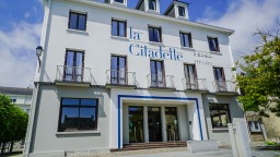 __Image de présentation de l'établissement Hôtel de la Citadelle — qt95452_2019-05-08-06-57-12.jpg