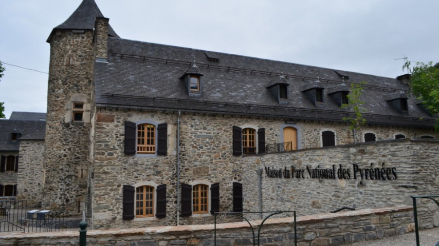 __Image de présentation de l'établissement Maison du Parc national des Pyrénées de Saint-Lary-Soulan — th207423_2022-05-06-12-38-23.png