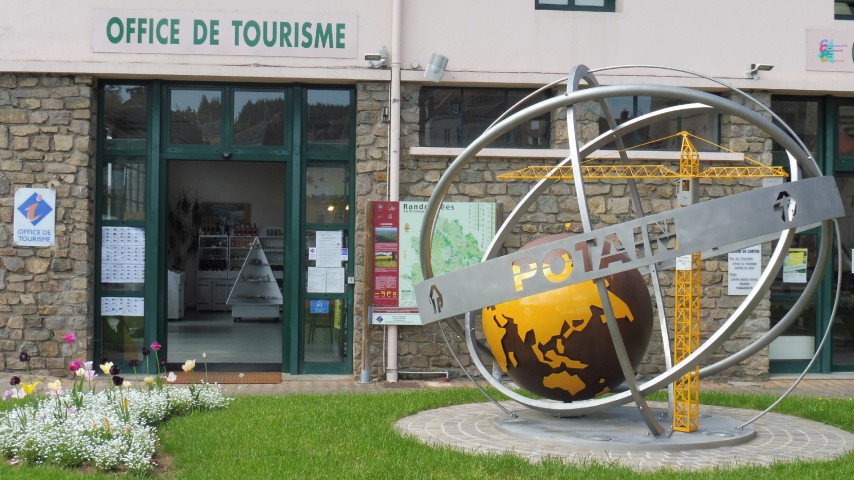 __Image de présentation de l'établissement Office de Tourisme Sud Brionnais — th207421_2023-08-24-14-53-12.jpg