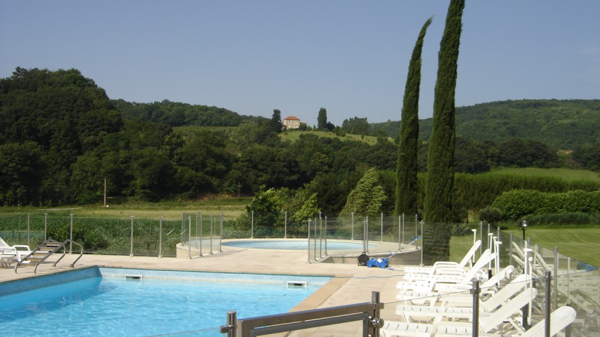 __Image de présentation de l'établissement Résidence de vacances Château de Collonges — 2013-06211.jpg